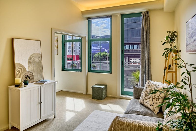 8/182 Wakefield Street, Te Aro, Wellington - Carousel 2