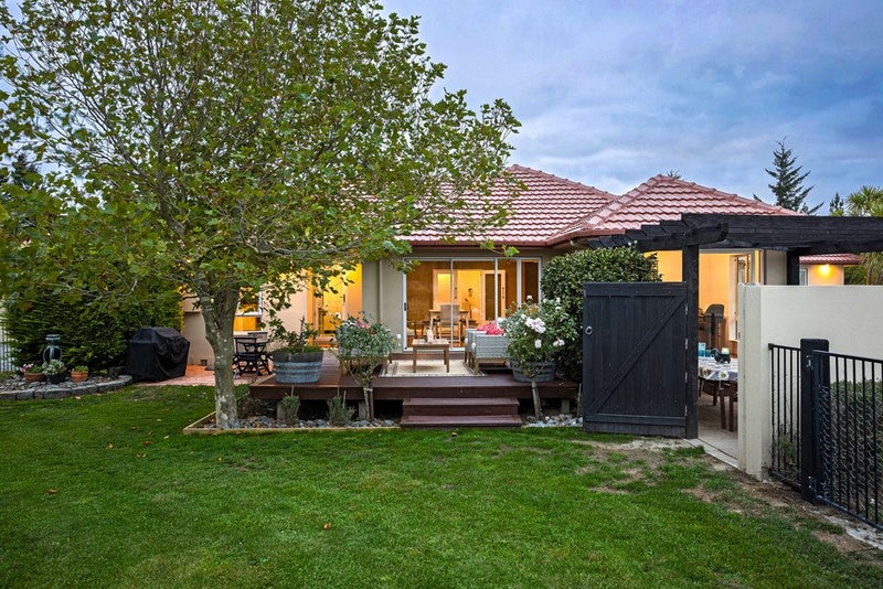 1727 Thongcaster Road, Burnt Hill, Oxford - Carousel 1