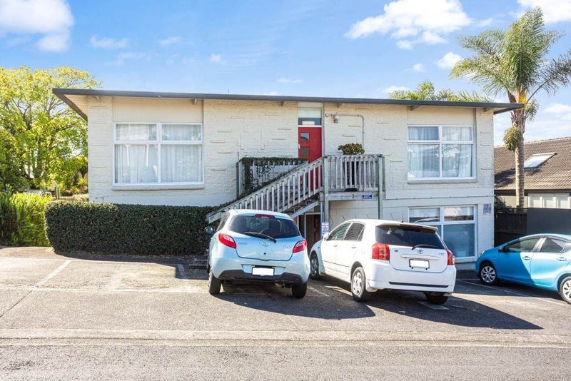 9/2 Westwood Terrace, Ponsonby, Auckland - Carousel 2