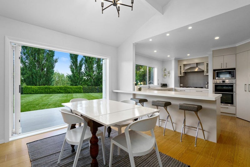 6 MacLean Street, Cambridge, Cambridge - Carousel 1