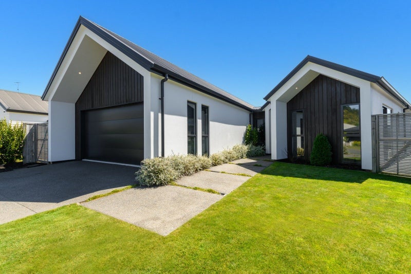 95 Awataha Crescent, Pyes Pa, Tauranga - Carousel 2