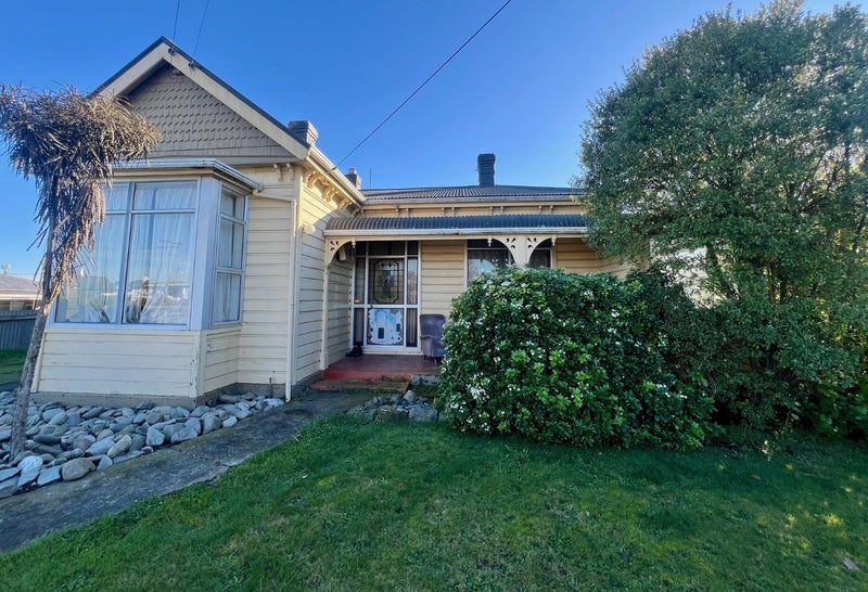 37 Hamilton Street, Temuka - Carousel 1