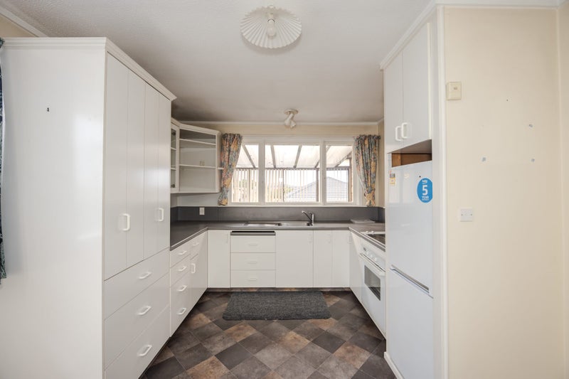 4B Clyde Street, Oamaru North, Oamaru - Carousel 2