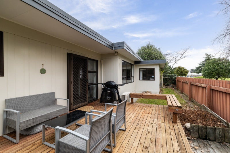 19A Menin Road, Onekawa, Napier - Carousel 12