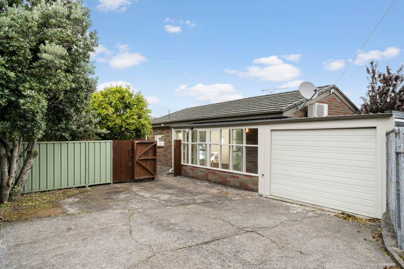 4A Alana Place, Mount Wellington, Auckland - Carousel 2