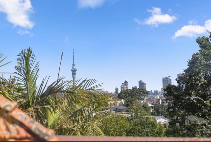 31 Belmont Terrace, Milford, Auckland - Carousel 2