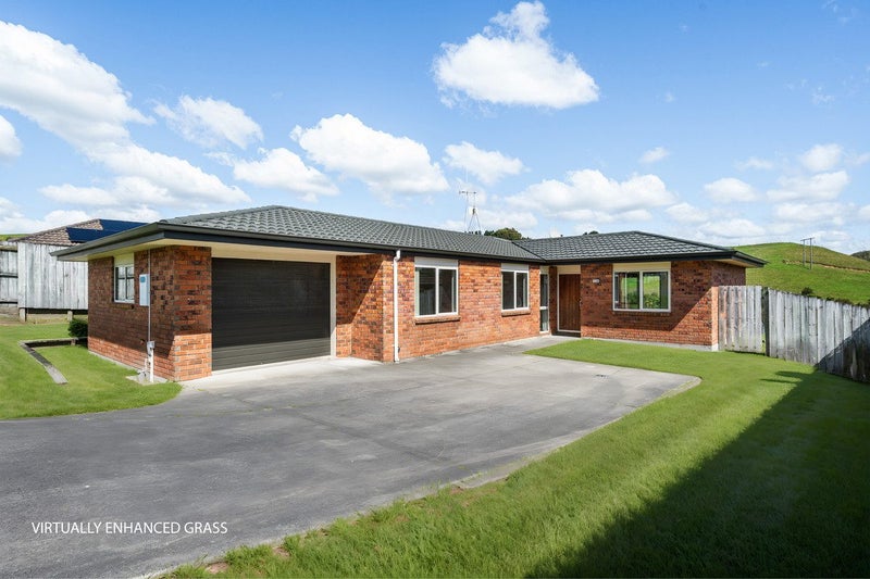 9 Gina Way, Welcome Bay, Tauranga - Carousel 2