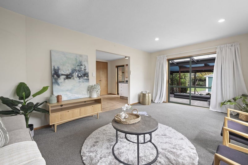 19 York Street, Waltham, Christchurch - Carousel 2