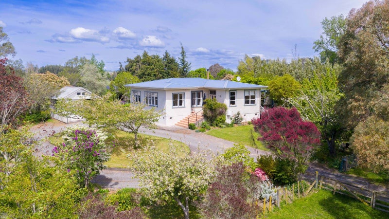 5 Petersen Place, Waipukurau, Waipukurau - Carousel 1