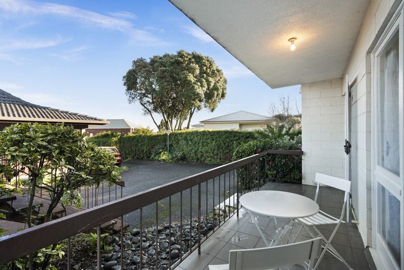 4/57 Athens Road, Onehunga, Auckland - Carousel 1