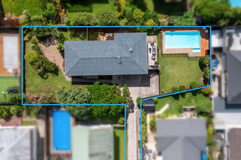 14 Holdaway Avenue, Northcote, Auckland - Carousel 2