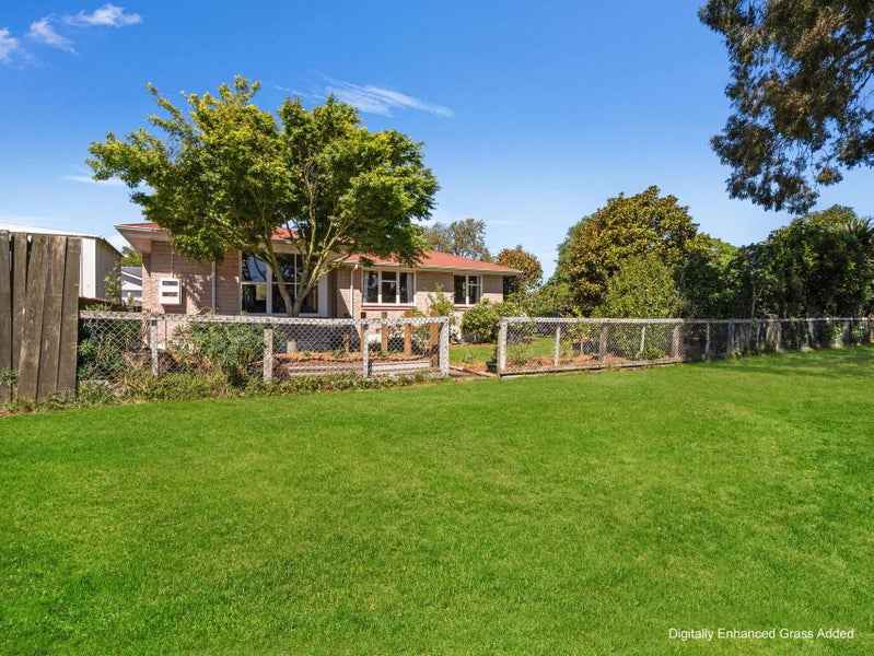 18 North Terrace, Darfield, Darfield - Carousel 2