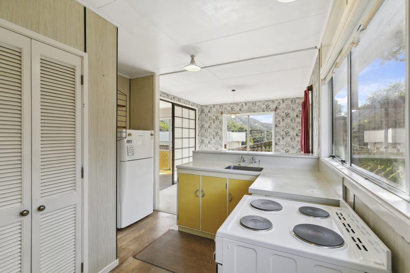 1 Surrey Street, Wilton, Wellington - Carousel 2