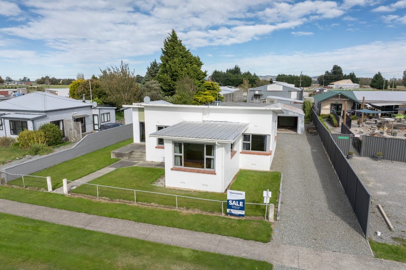 6 Helena Street, Lumsden, Lumsden - Carousel 1