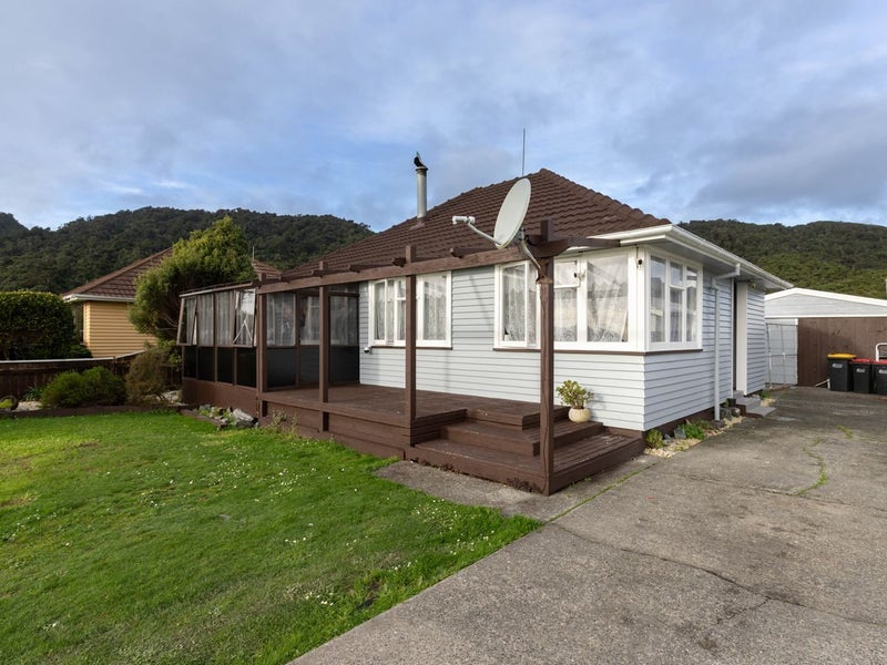 96 Hall Street, Cobden, Greymouth - Carousel 1