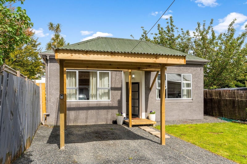 8 Coburn Avenue, North East Valley, Dunedin - Carousel 2