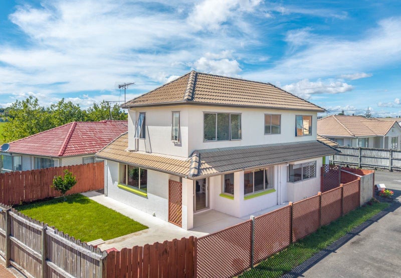178 Botany Road, Botany Downs, Auckland - Carousel 24