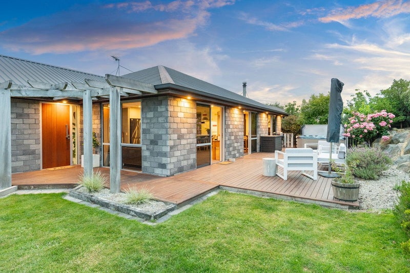 18 Lancaster Lane, Waldronville, Dunedin - Carousel 1