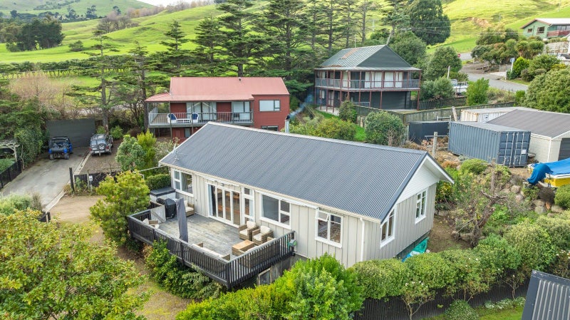 11 Haywards Lane, Duvauchelle, Duvauchelle - Carousel 1