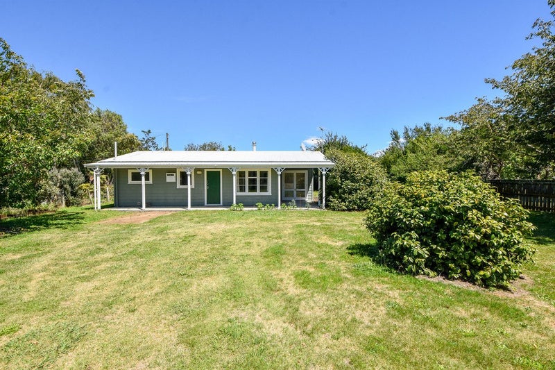 24 Moreton Road, Carterton - Carousel 1