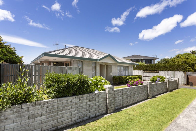 1392A Cameron Road, Greerton, Tauranga - Carousel 16