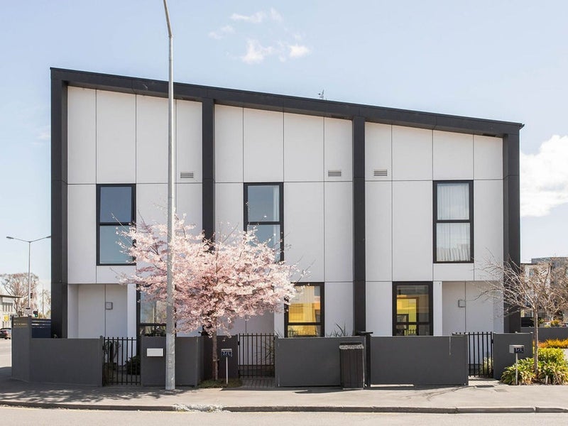 2/1 Buchan Street, Sydenham, Christchurch - Carousel 1