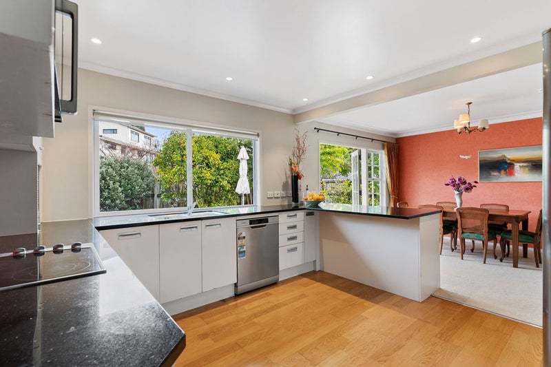 6 Adonis Place, Half Moon Bay, Auckland - Carousel 19