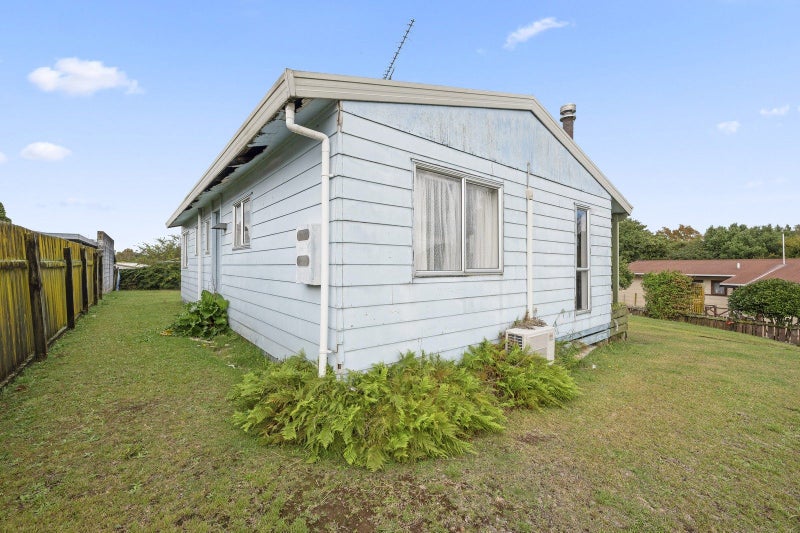 14 Montgomery Crescent, Putaruru - Carousel 15