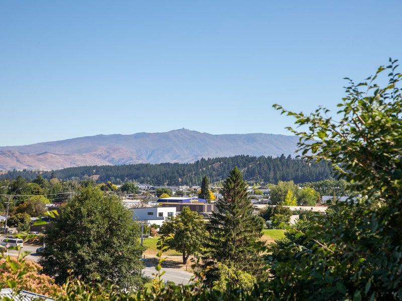 2 Taylor Place, Alexandra, Alexandra - Carousel 15