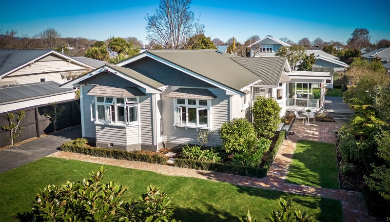 17 Roosevelt Avenue, St Albans, Christchurch - Carousel 1