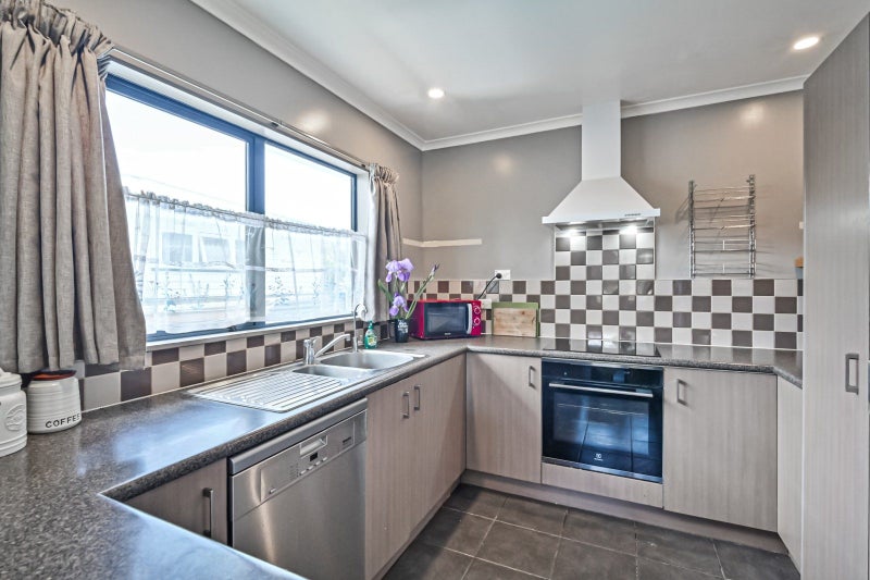 1 Hyla Road, Haumoana, Haumoana - Carousel 1