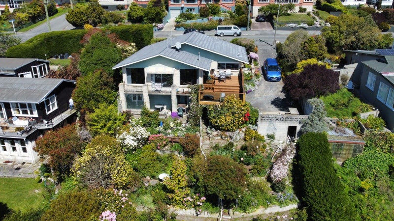 4 Tamar Street, South Hill, Oamaru - Carousel 1