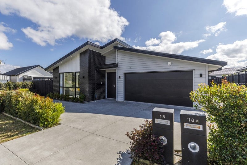 18 Madden Avenue, Huapai, Rodney, Auckland - Carousel 1
