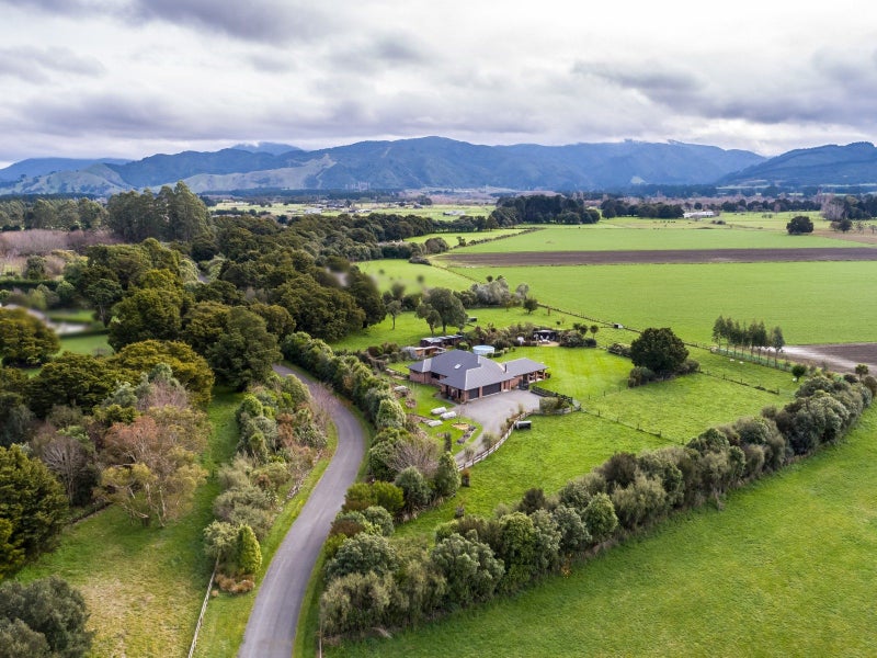 64 Montys Lane, WOODSIDE, GREYTOWN - Carousel 39