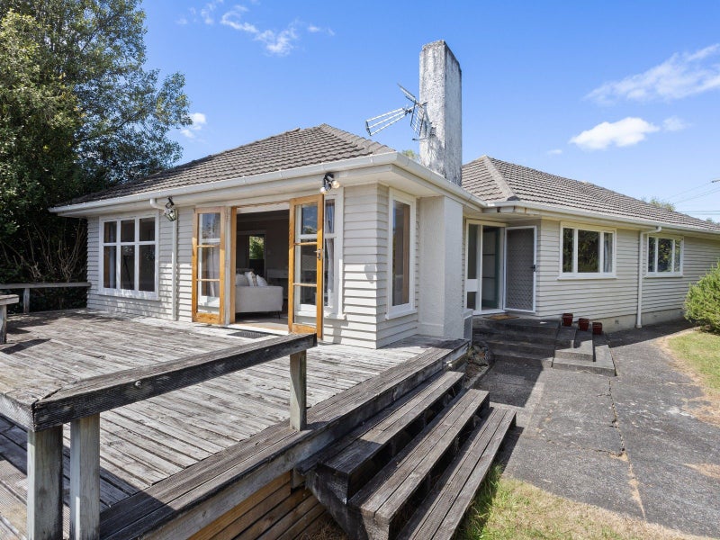 18 Corrin Street, Melville, Hamilton - Carousel 1