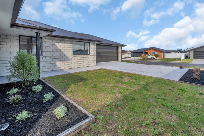 31 Kapiakauri Road, One Tree Point - Carousel 23