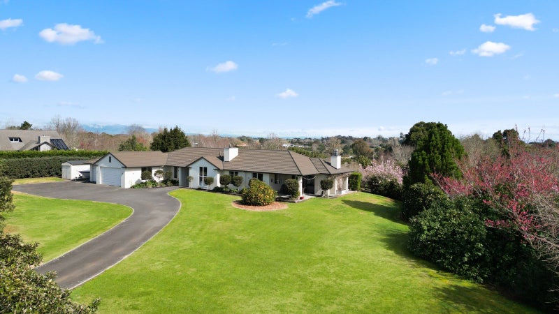12 Hodgson Lane, Tamahere, Hamilton - Carousel 1
