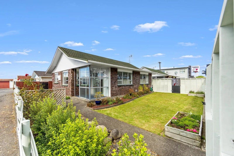 133 Coronation Avenue, Welbourn, New Plymouth, Taranaki - Carousel 1