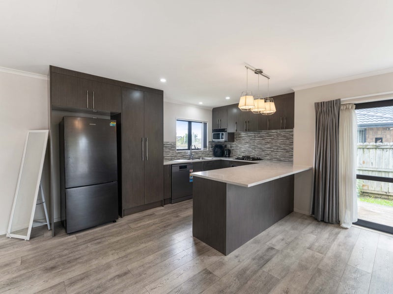 57 Wellfield Drive, Papakura, Papakura - Carousel 2