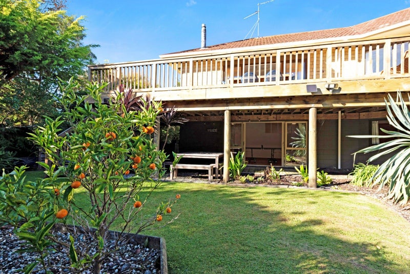 15A Alexander Road, Raumati Beach, Paraparaumu - Carousel 1