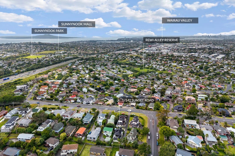 1/142 Sunset Road, Unsworth Heights, Auckland - Carousel 20