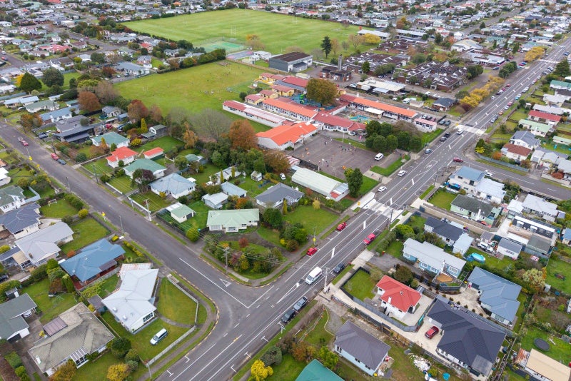 95 Bartholomew Road, Levin, Levin - Carousel 20