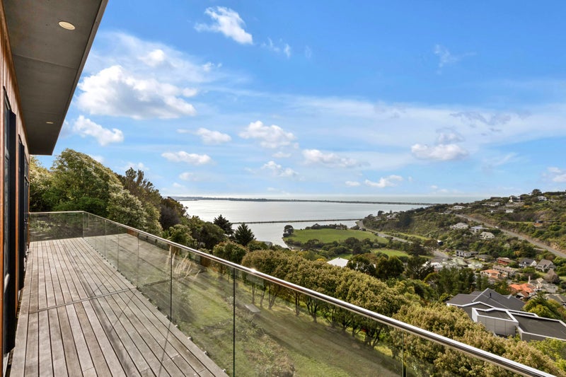 65 Santa Maria Avenue, Mount Pleasant, Christchurch - Carousel 2