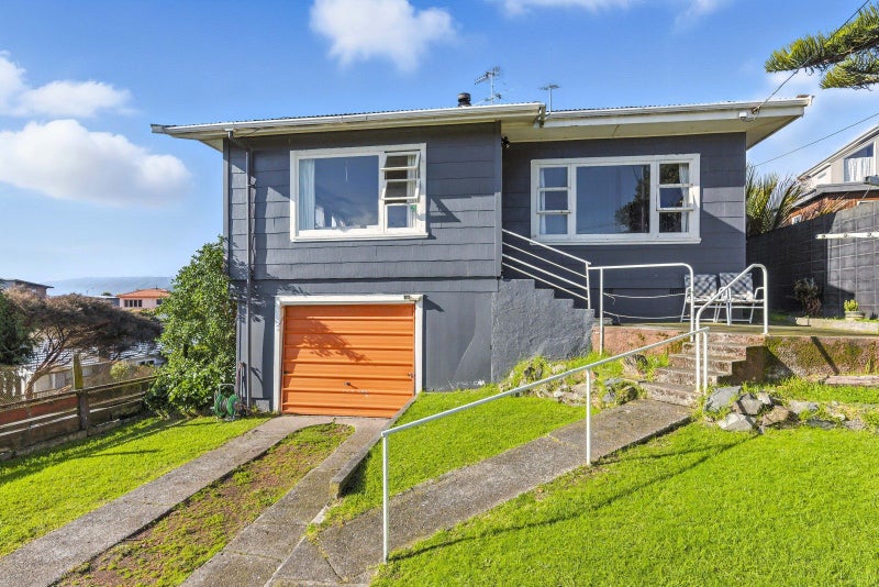 230 Rosetta Road, Raumati Beach, Paraparaumu - Carousel 1