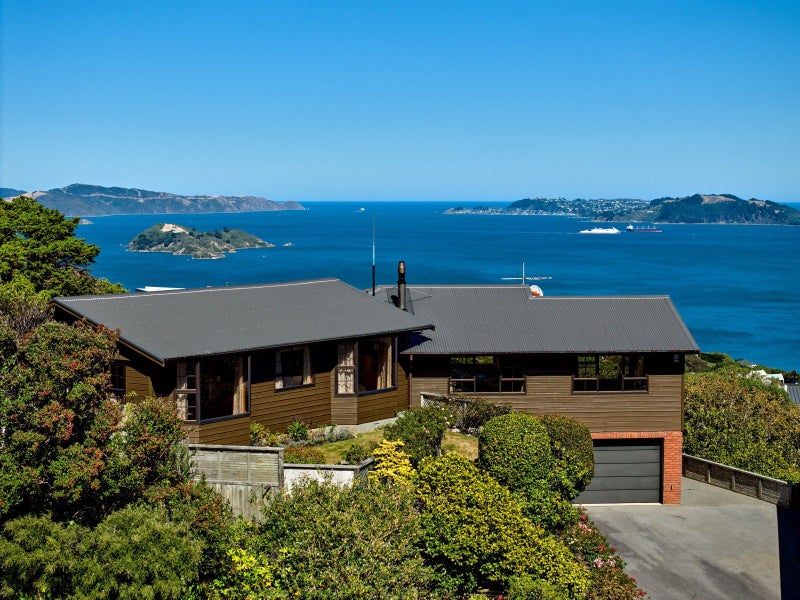 63 Maungaraki Road, Korokoro, Lower Hutt - Carousel 2