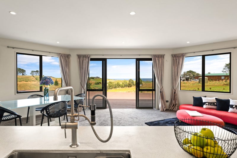 261 Hillhead Road, Corstorphine, Dunedin - Carousel 2