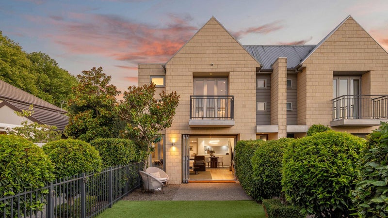 54A Glandovey Road, Fendalton, Christchurch - Carousel 1