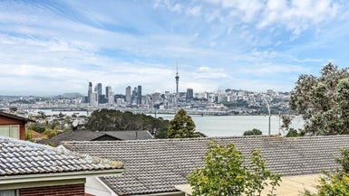 150 Mokoia Road, Chatswood, Auckland - Carousel 1