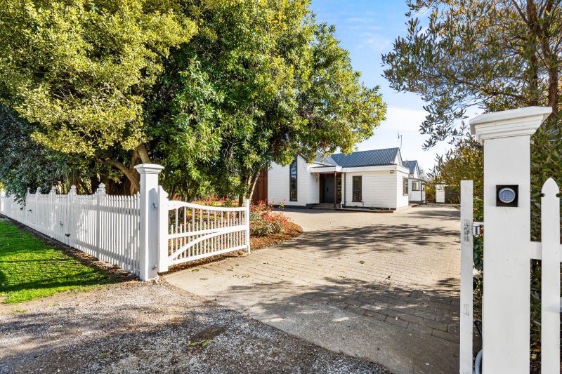 146 Meeanee Road, Jervoistown, Napier, Hawke's Bay - Carousel 23