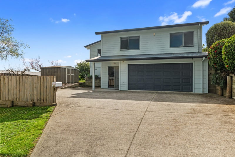 11 Langstone Street, Welcome Bay, Tauranga - Carousel 1